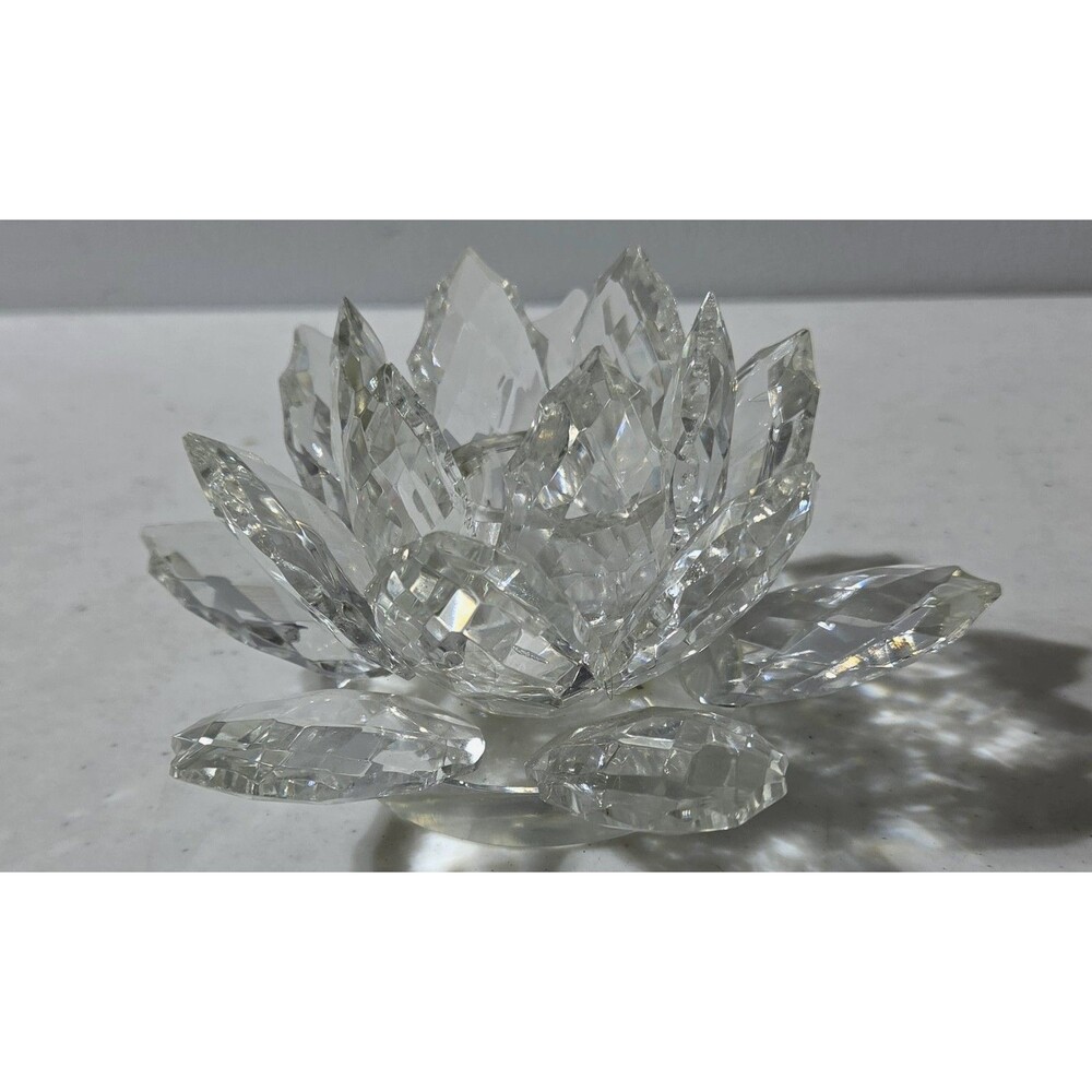Vintage Hand Made Clear Crystal Lotus Water Lily Flower Candle Holder 5"x3"